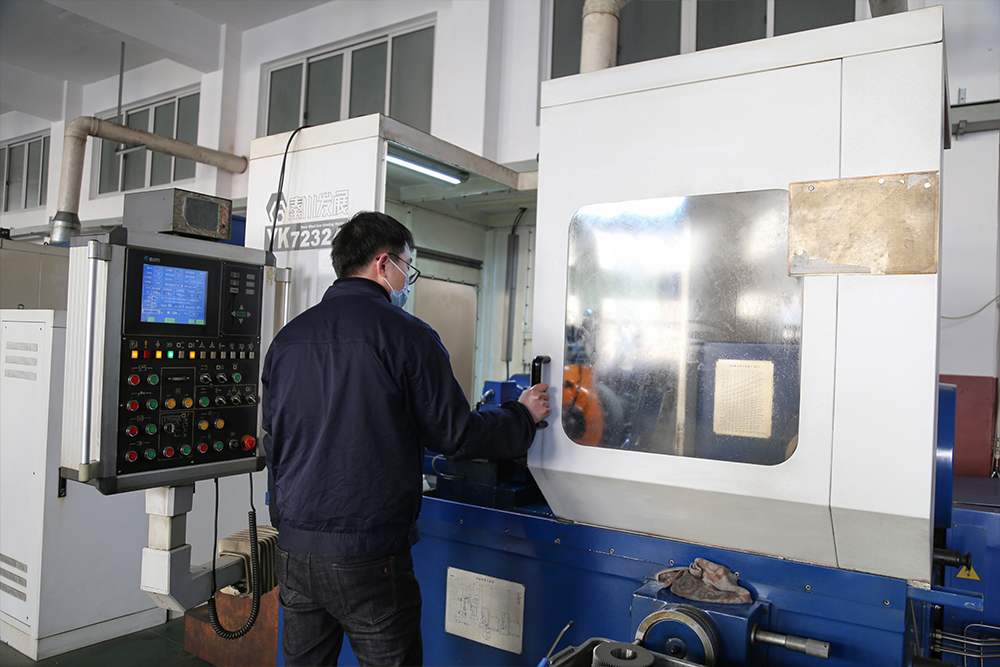 生產(chǎn)設(shè)備